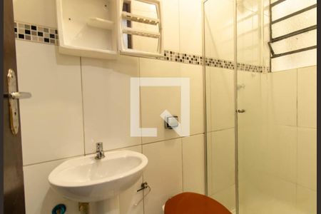 Banheiro Social de apartamento para alugar com 1 quarto, 28m² em Água Verde, Curitiba