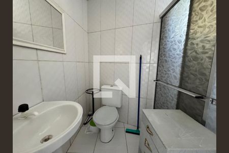 Banheiro de kitnet/studio à venda com 1 quarto, 48m² em Campina, São Leopoldo