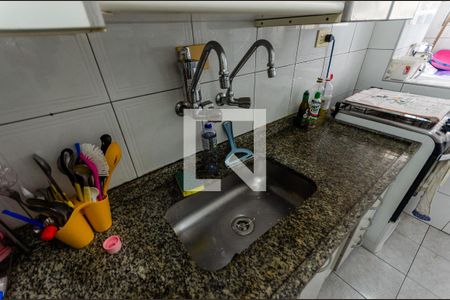 Cozinha de apartamento para alugar com 2 quartos, 51m² em Jardim Peri, São Paulo