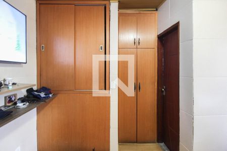 Suíte de casa para alugar com 2 quartos, 150m² em Centro, Nilópolis