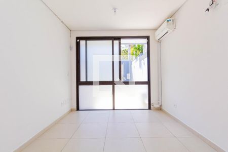 Quarto 4 de casa para alugar com 4 quartos, 165m² em Chácara Seis de Outubro, São Paulo