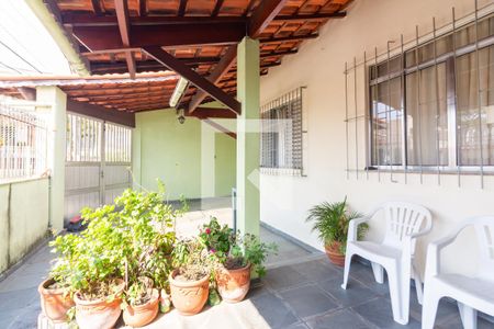 Garagem de casa à venda com 4 quartos, 193m² em Centro, Osasco