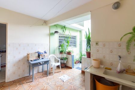 Quintal de casa à venda com 4 quartos, 193m² em Centro, Osasco