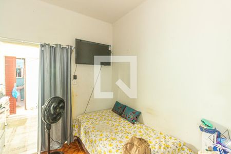 Quarto de casa para alugar com 2 quartos, 360m² em Marechal Hermes, Rio de Janeiro