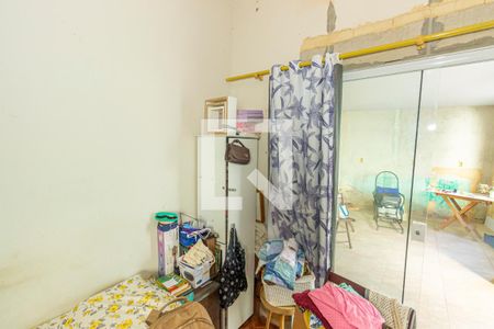 Quarto de casa para alugar com 2 quartos, 360m² em Marechal Hermes, Rio de Janeiro