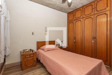 Casa à venda com 3 quartos, 228m² em Vila Mariana, São Paulo