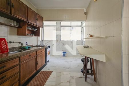 Cozinha de apartamento para alugar com 4 quartos, 146m² em Centro, Guarujá