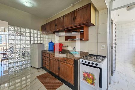 Cozinha de apartamento para alugar com 4 quartos, 146m² em Centro, Guarujá