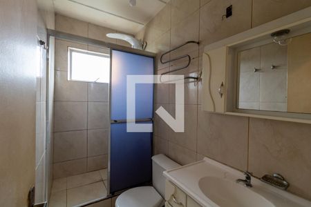 Banheiro de apartamento para alugar com 1 quarto, 46m² em Vila Nova, Porto Alegre