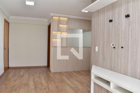 Sala de apartamento para alugar com 3 quartos, 67m² em Bairro Alto, Curitiba