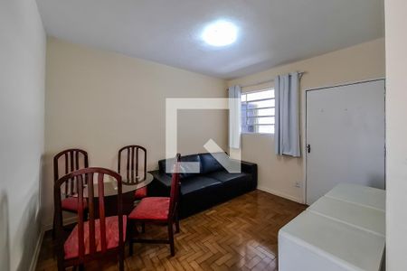 Sala de apartamento para alugar com 1 quarto, 50m² em Aclimação, São Paulo