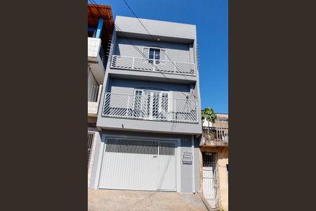 Fachada de casa à venda com 5 quartos, 274m² em Padroeira, Osasco