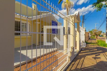 Fachada + Placa de casa para alugar com 3 quartos, 150m² em Rio Branco, Canoas