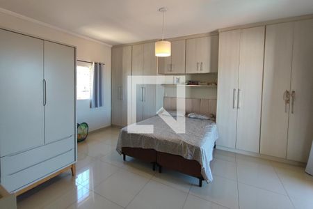 Quarto 1 de casa para alugar com 4 quartos, 300m² em Jardim Itatiaia, Campinas