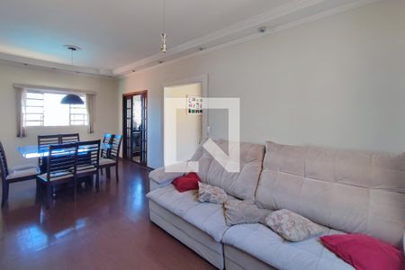 Sala de casa para alugar com 4 quartos, 300m² em Jardim Itatiaia, Campinas