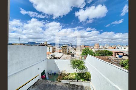 Vista da Suíte de apartamento para alugar com 3 quartos, 117m² em Sagrada Família, Belo Horizonte