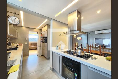 Cozinha de apartamento para alugar com 3 quartos, 117m² em Sagrada Família, Belo Horizonte