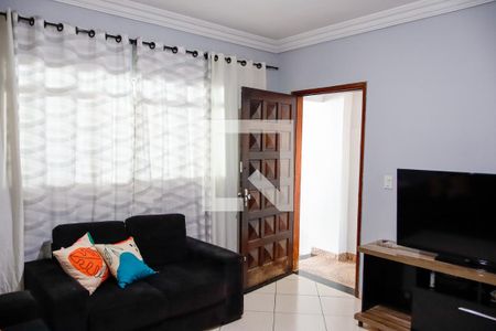sala de casa à venda com 4 quartos, 207m² em Santo Antônio, Osasco