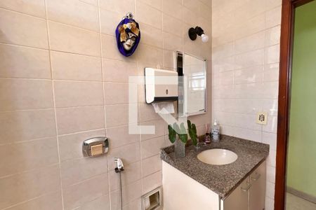 Lavabo de apartamento à venda com 3 quartos, 205m² em Vila Proost de Souza, Campinas