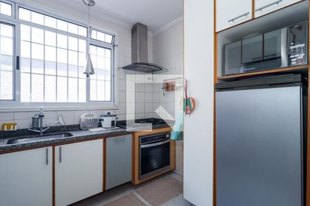 Cozinha de casa à venda com 3 quartos, 145m² em Jardim Monte Kemel, São Paulo