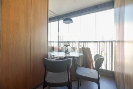 Studio - Varanda de kitnet/studio para alugar com 1 quarto, 25m² em Vila Gomes Cardim, São Paulo