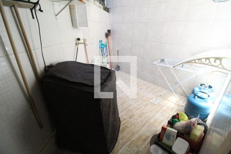 Área de serviço de casa para alugar com 2 quartos, 80m² em Curicica, Rio de Janeiro