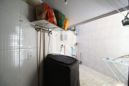 Área de serviço de casa para alugar com 2 quartos, 80m² em Curicica, Rio de Janeiro