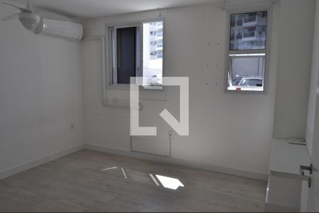 Quarto  de apartamento à venda com 1 quarto, 48m² em Engenho de Dentro, Rio de Janeiro