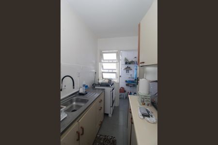 Cozinha de apartamento à venda com 3 quartos, 112m² em Azenha, Porto Alegre