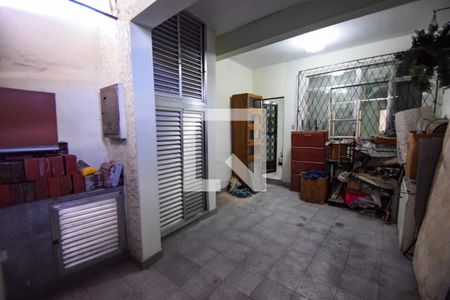 Garagem de casa à venda com 2 quartos, 156m² em Piedade, Rio de Janeiro