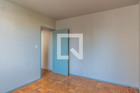 Quarto de apartamento para alugar com 1 quarto, 44m² em Azenha, Porto Alegre