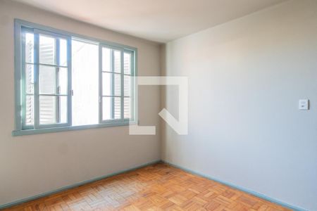 Quarto de apartamento para alugar com 1 quarto, 44m² em Azenha, Porto Alegre