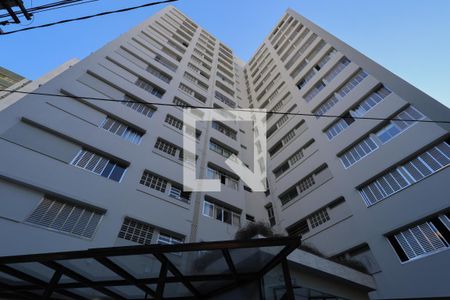 Fachada do prédio de apartamento à venda com 2 quartos, 58m² em Santana, São Paulo