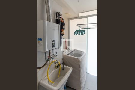 Área de Serviço de apartamento à venda com 3 quartos, 77m² em Vila Mazzei, São Paulo
