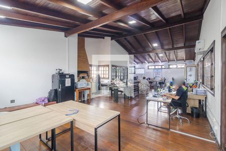 Área comum - Sala comercial de casa à venda com 2 quartos, 700m² em Camaquã, Porto Alegre