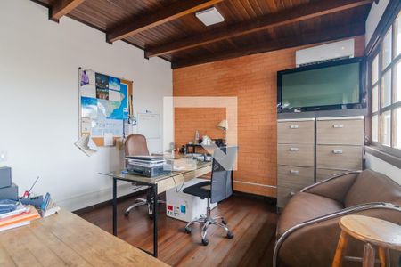 Área comum - Sala comercial de casa à venda com 2 quartos, 700m² em Camaquã, Porto Alegre