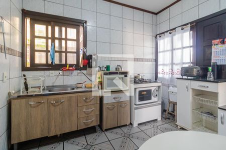 Cozinha de casa à venda com 2 quartos, 700m² em Camaquã, Porto Alegre