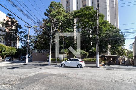 Fachada de apartamento para alugar com 2 quartos, 64m² em Vila Vermelha, São Paulo