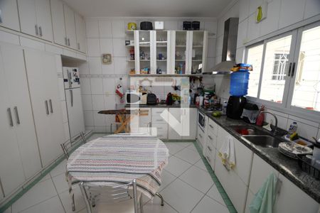 Cozinha de casa à venda com 3 quartos, 189m² em Taquaral, Campinas