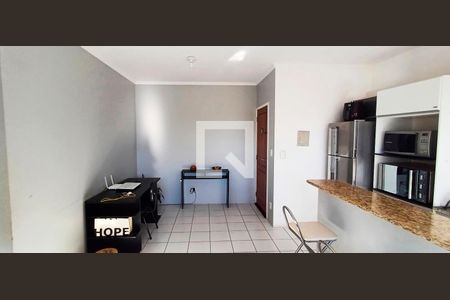 Sala de Jantar de apartamento para alugar com 2 quartos, 48m² em Serraria, São José