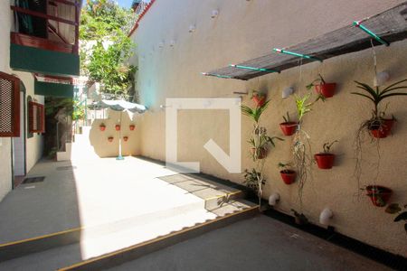 Quintal de casa de condomínio para alugar com 4 quartos, 657m² em Barra da Tijuca, Rio de Janeiro