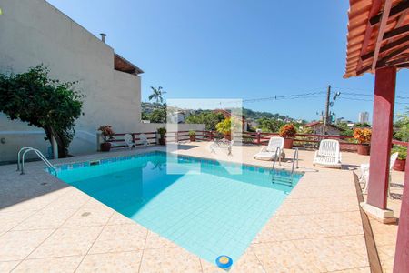 Piscina de casa de condomínio para alugar com 4 quartos, 657m² em Barra da Tijuca, Rio de Janeiro