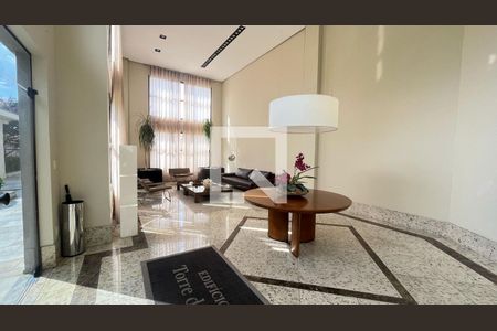 Hall de entrada de apartamento à venda com 2 quartos, 139m² em Jardim Previdencia, São Paulo