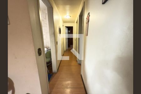 Corredor de apartamento à venda com 3 quartos, 131m² em Vila da Penha, Rio de Janeiro