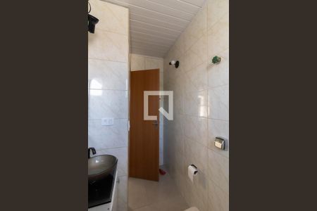 Banheiro de casa à venda com 2 quartos, 119m² em Vila Itapegica, Guarulhos