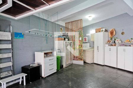 Área externa de casa à venda com 4 quartos, 247m² em Vila Palmeiras, São Paulo