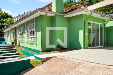 Fachada de casa à venda com 3 quartos, 341m² em Cristal, Porto Alegre