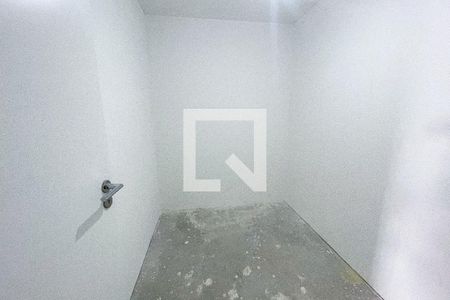 Quarto de Serviço de apartamento à venda com 4 quartos, 230m² em Pinheiros, São Paulo