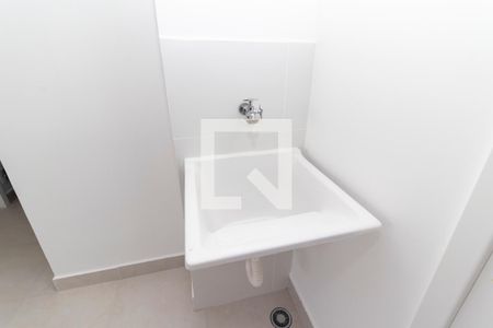 Sala/Cozinha de apartamento para alugar com 2 quartos, 32m² em Colônia (zona Leste), São Paulo