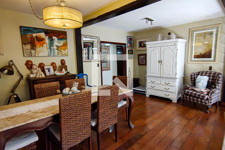 Sala de casa de condomínio à venda com 4 quartos, 259m² em Anil, Rio de Janeiro